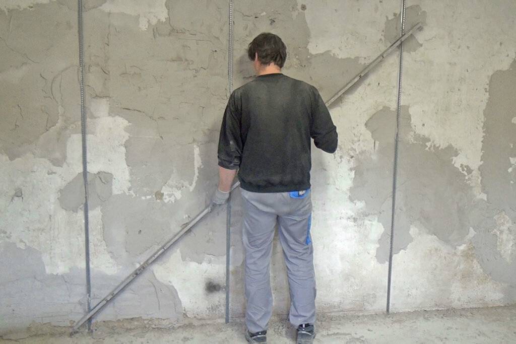Правильное выравнивание стен в доме своими руками- пошаговая инструкция +видео