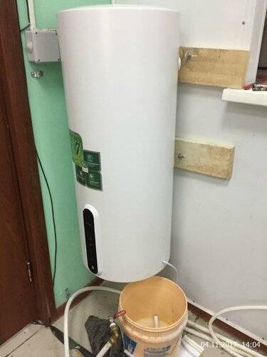 Как повесить водонагреватель на гипсокартон?
