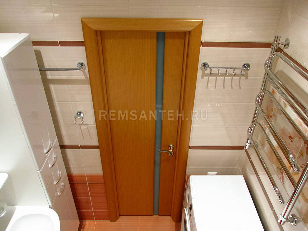 Что сначала: плитка или двери в ванной: советы и рекомендации монтажников