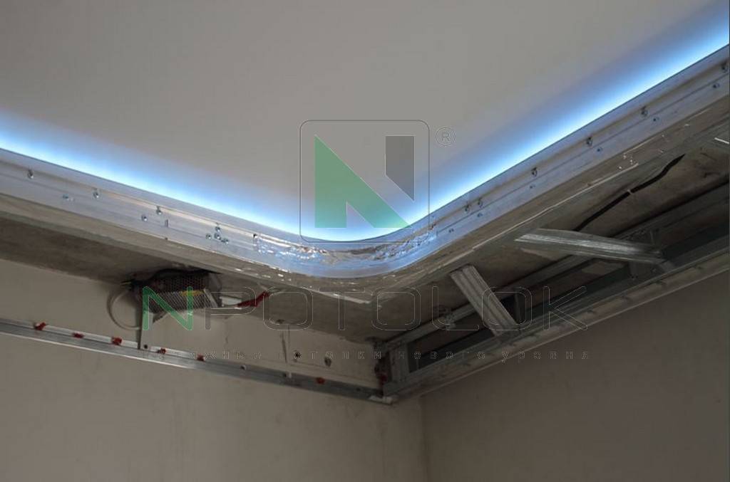 Короб из гипсокартона на потолке под натяжной потолок с подсветкой схема