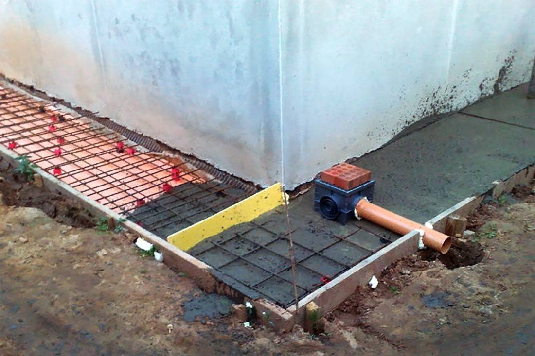 Старое бетонное покрытие: этапы очистки и укладки бетона
