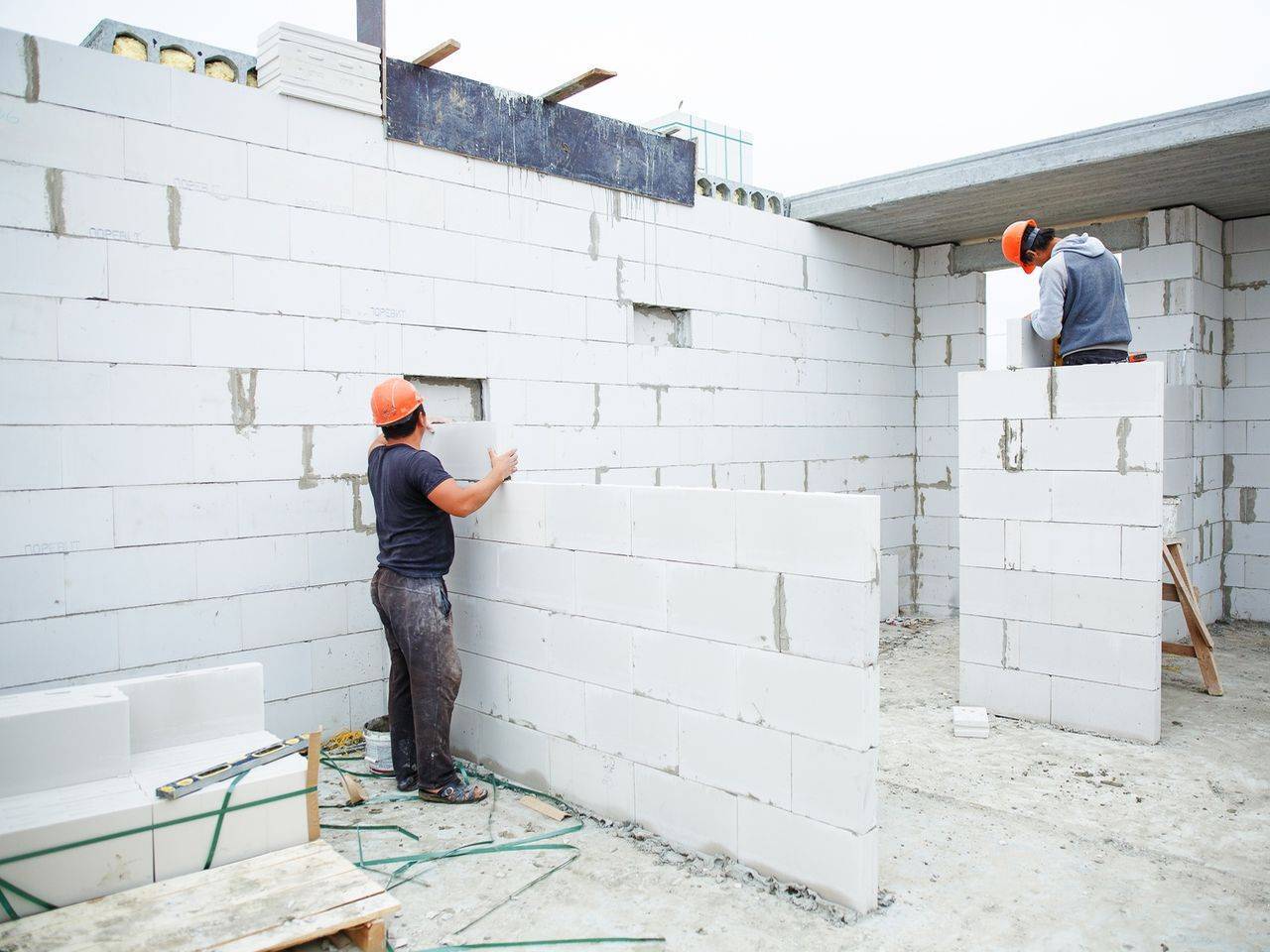 Из каких стеновых блоков лучше построить дом? сравнительный обзор