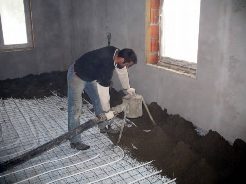 Порядок монтажа стяжки пола из бетона