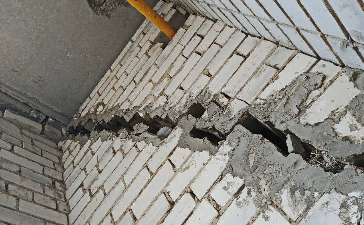 Трещины в стенах из газобетона. как избежать?