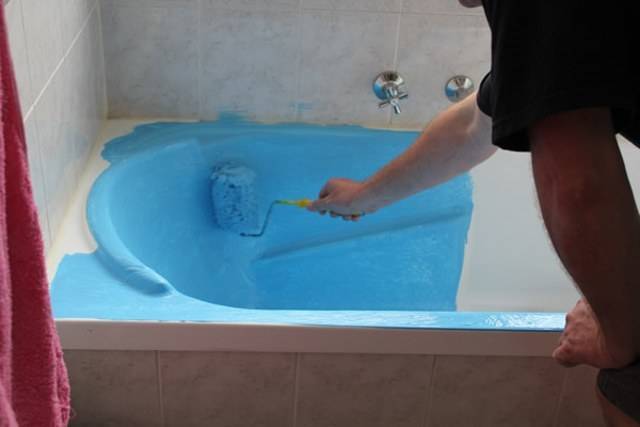 Заделать скол эмали покрытия ванн – сделаем это правильно