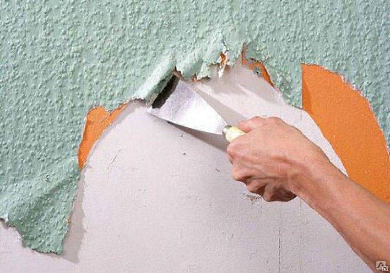Нужно ли грунтовать стены перед поклейкой обоев