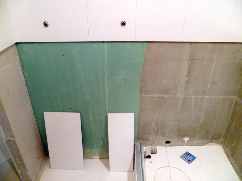 Как выровнять стены в ванной - гипсокартон, гипсовая штукатурка