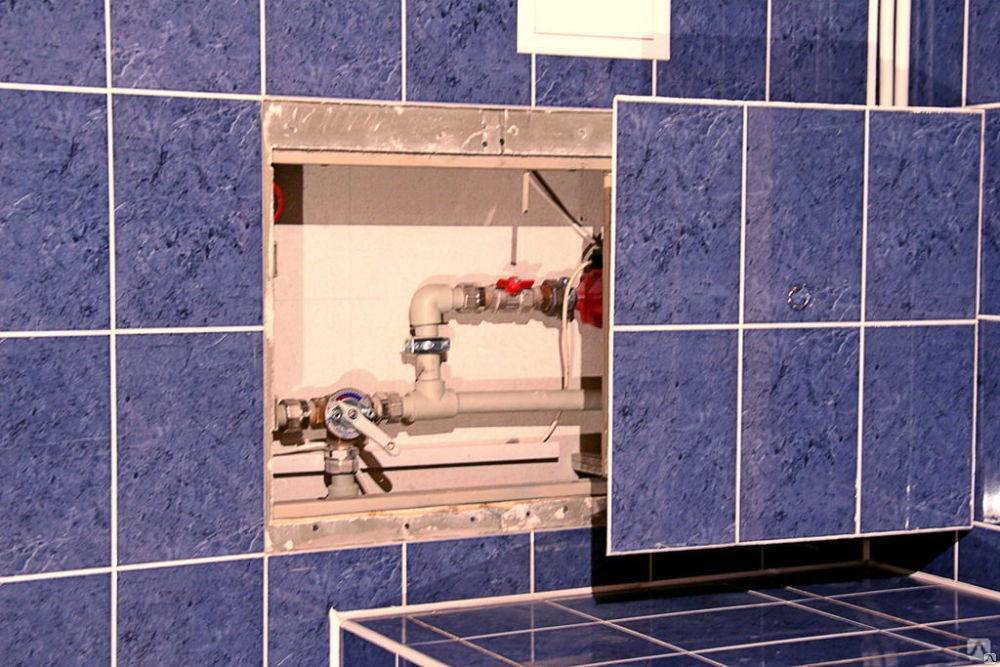 Ревизионные люки в ванной: какие бывают люки и как их правильно монтировать?