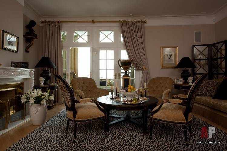 Американский стиль в интерьере загородного дома, американская классика в спальне и дизайн гостиной 
 - 55 фото
