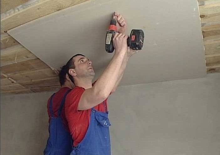 Как исправить неровности на потолке из гипсокартона