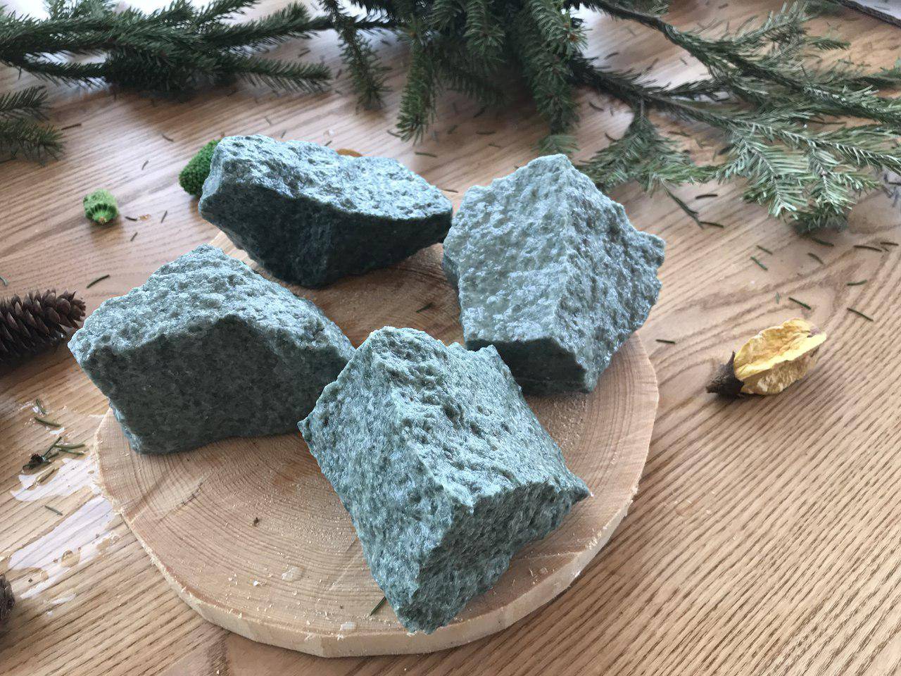 Камни для бани и сауны: как выбрать и какие лучше использовать в парной, полезные свойства