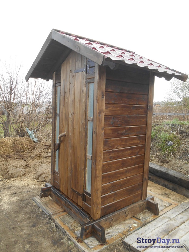 Дачный туалет своими руками. как построить деревенский туалет для дачи: чертежи с размерами и фото.