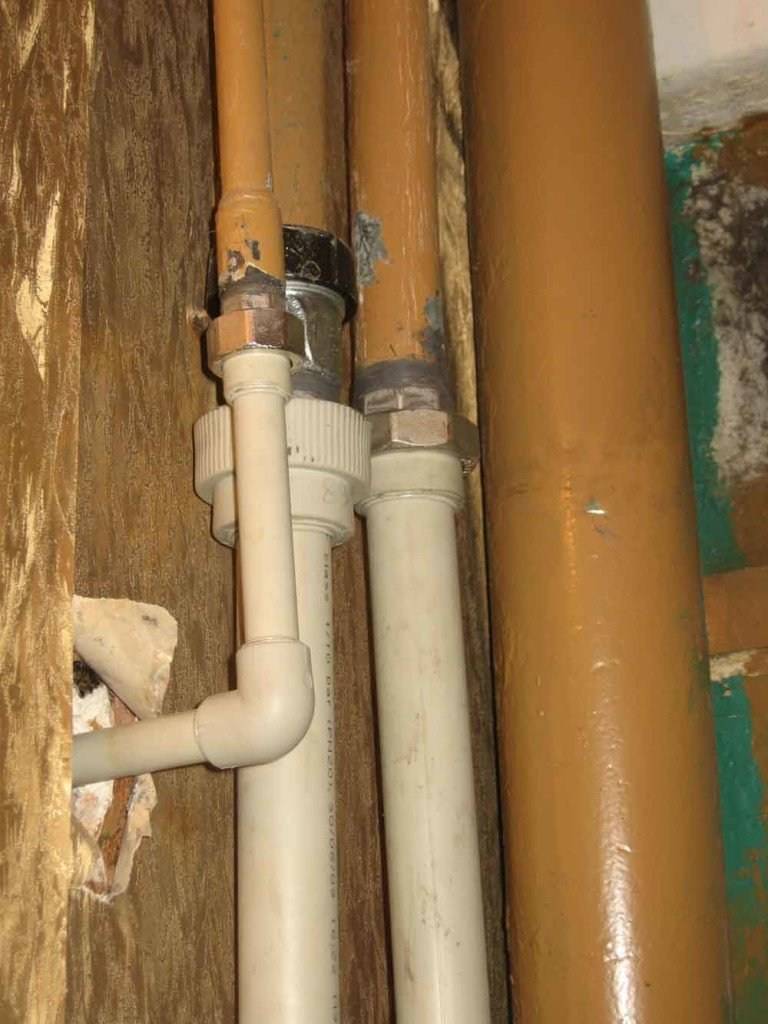 Разводка труб водоснабжения в квартире своими руками: монтаж, элементы, соединения