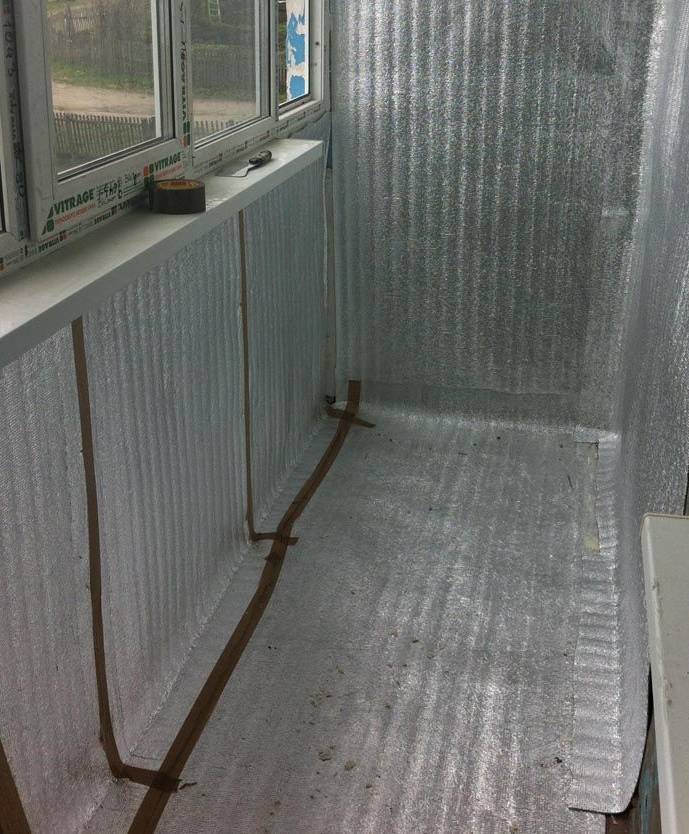 Использование пенофола для утепления балкона