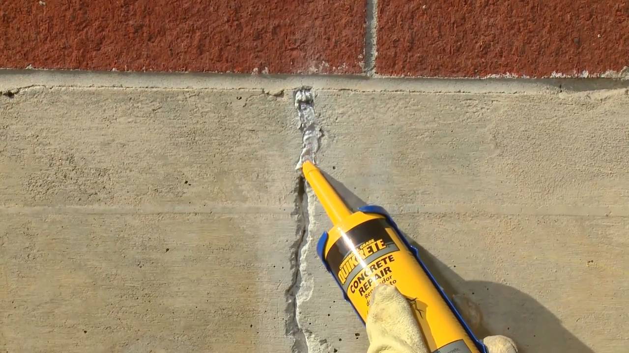 Как заделать дырку в стене из бетона