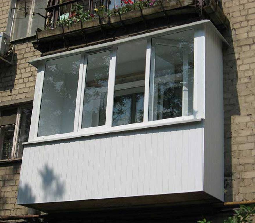 Теплое остекление балкона, какие окна ставить, особенности, материалы, виды