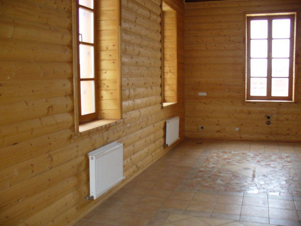 Как отделать старый деревянный дом внутри?