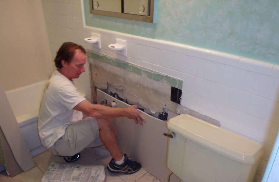 Ремонт в ванной своими руками (48 фото): поэтапные инструкции