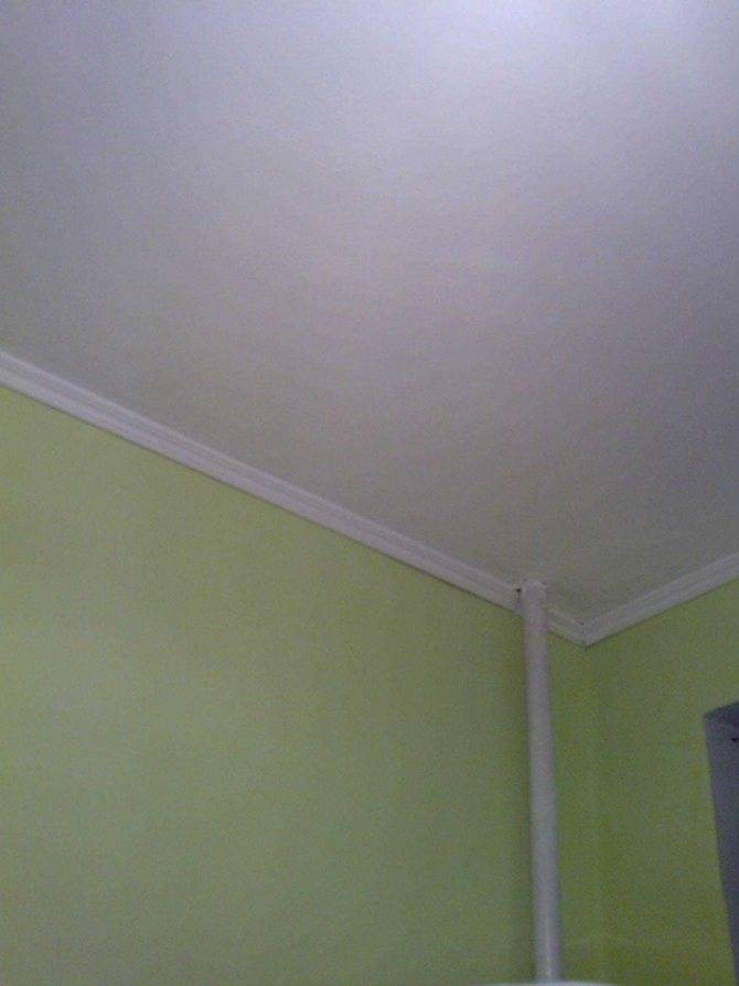 Краска для потолка из гипсокартона какая лучше. чем и как красить гипсокартон