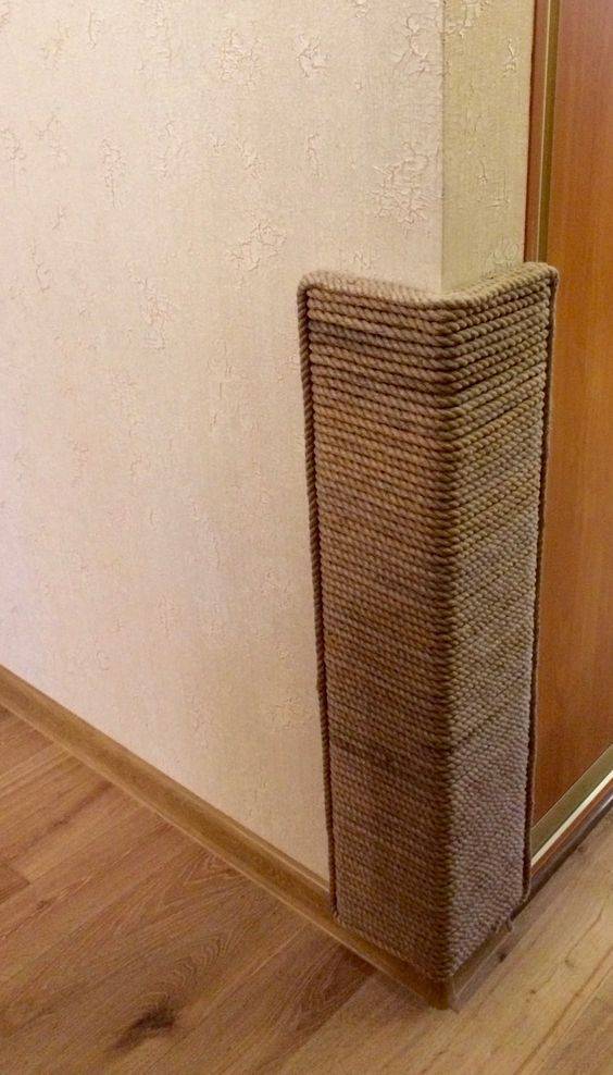 Декоративные уголки из алюминия, дерева или силикона на углы стен: как задекорировать под или на обои, на что лучше всего клеить и крепить