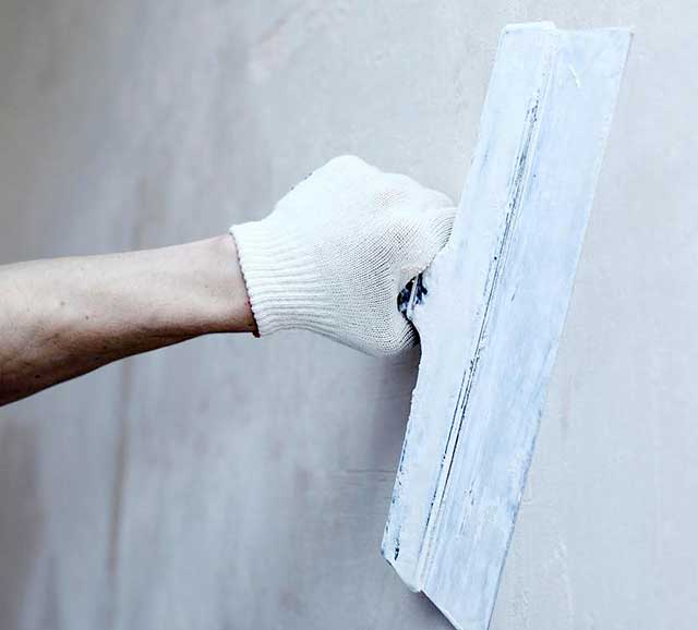 Как правильно шпаклевать стены под покраску: пошаговая инструкция + технология