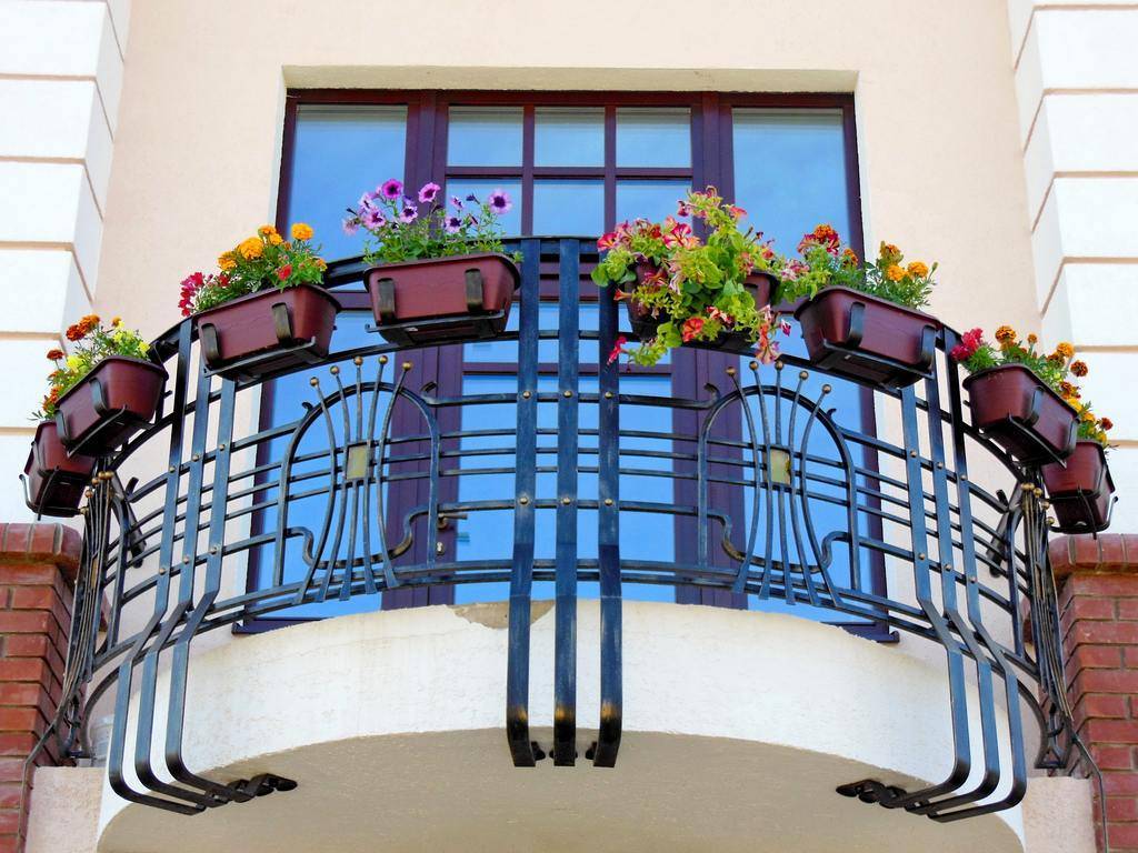 Классические и современные французские балконы :: syl.ru