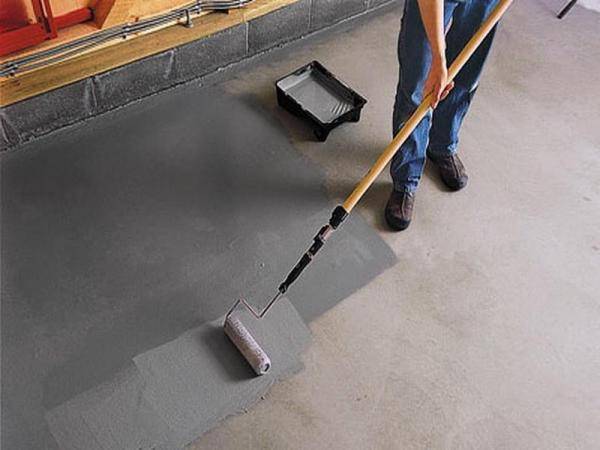 Износостойкая краска для бетонного и деревянного пола: делаем правильный выбор