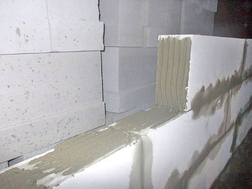 Как положить плитку на пеноблоки в ванной — строительный портал №1