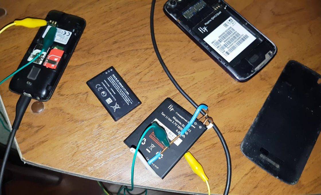 Заряжаем смартфон без проводов: как работают беспроводные зарядные устройства