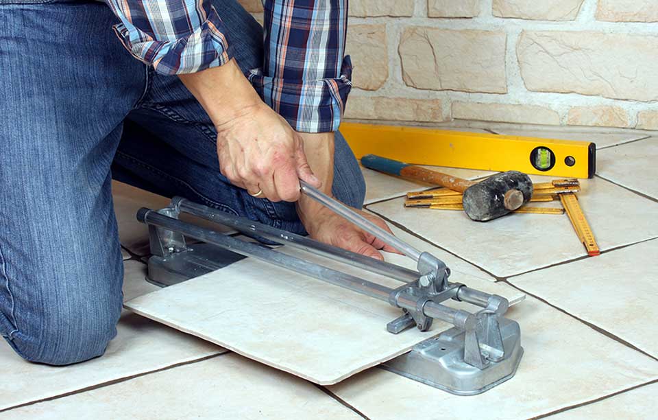 Как резать плитку без плиткореза в домашних условиях: рекомендации