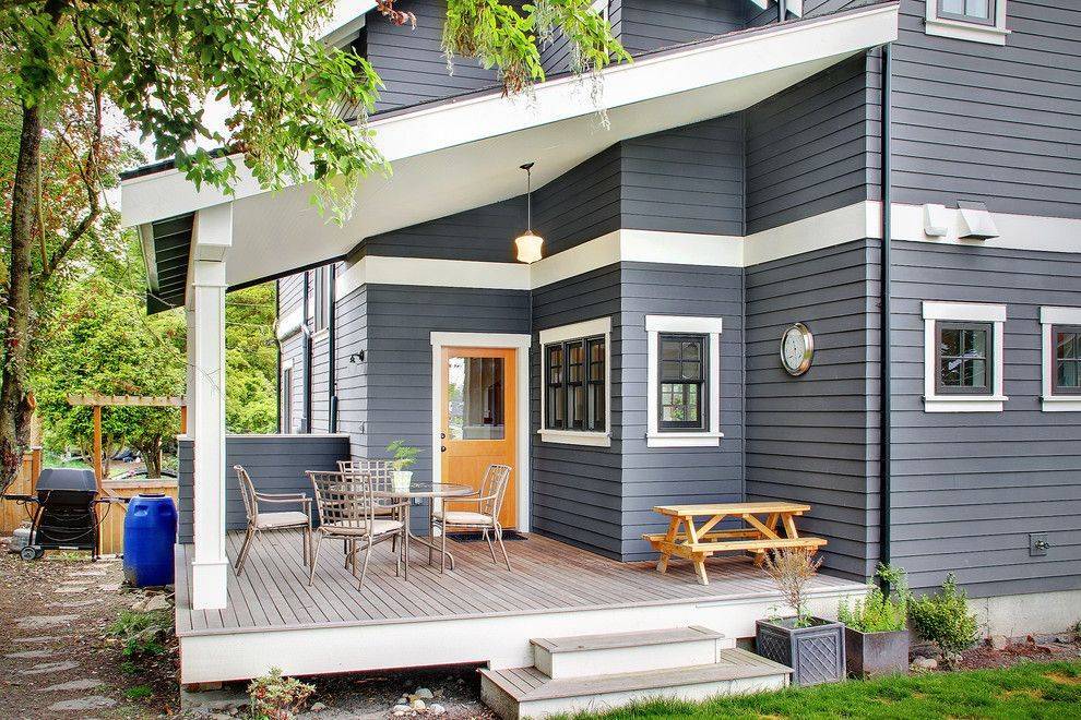 Какой краской лучше красить деревянный дом снаружи? советы, обзоры, отзывы