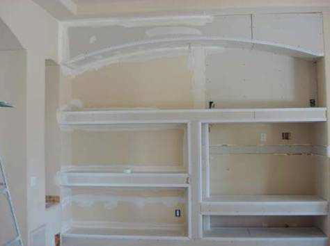 Как повесить шкафы на стену из гипсокартона: можно ли вешать кухонные полочки или гарнитур, какое крепление выбрать для тяжелого шкафчика или полки над перегородкой гкл
