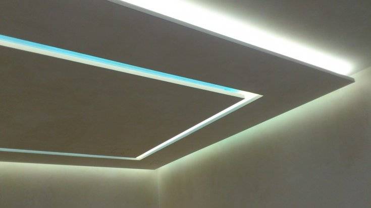 Подсветка на потолках из гипсокартона, фото потолков