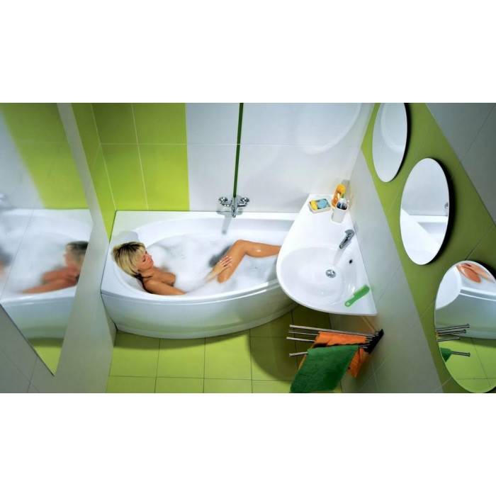 Дизайн маленькой ванной комнаты 2022: яркие современные идеи - 50 фото