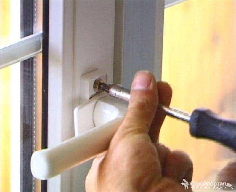 Как поменять ручку на пластиковом окне самостоятельно: инструкция демонтажа ручки