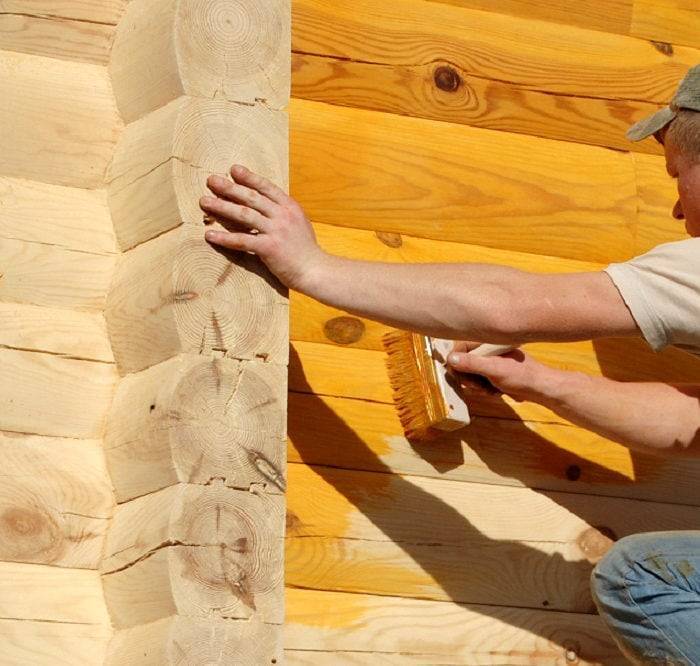 Чем обработать деревянный дом снаружи: рекомендации специалиста
