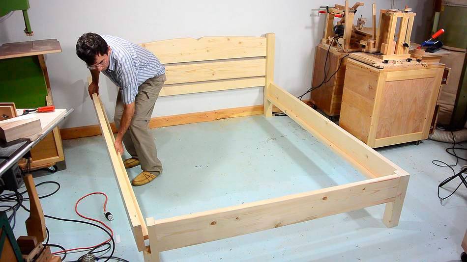 Проектируем односпальную кровать с выдвижными ящиками – сделаем мебель сами